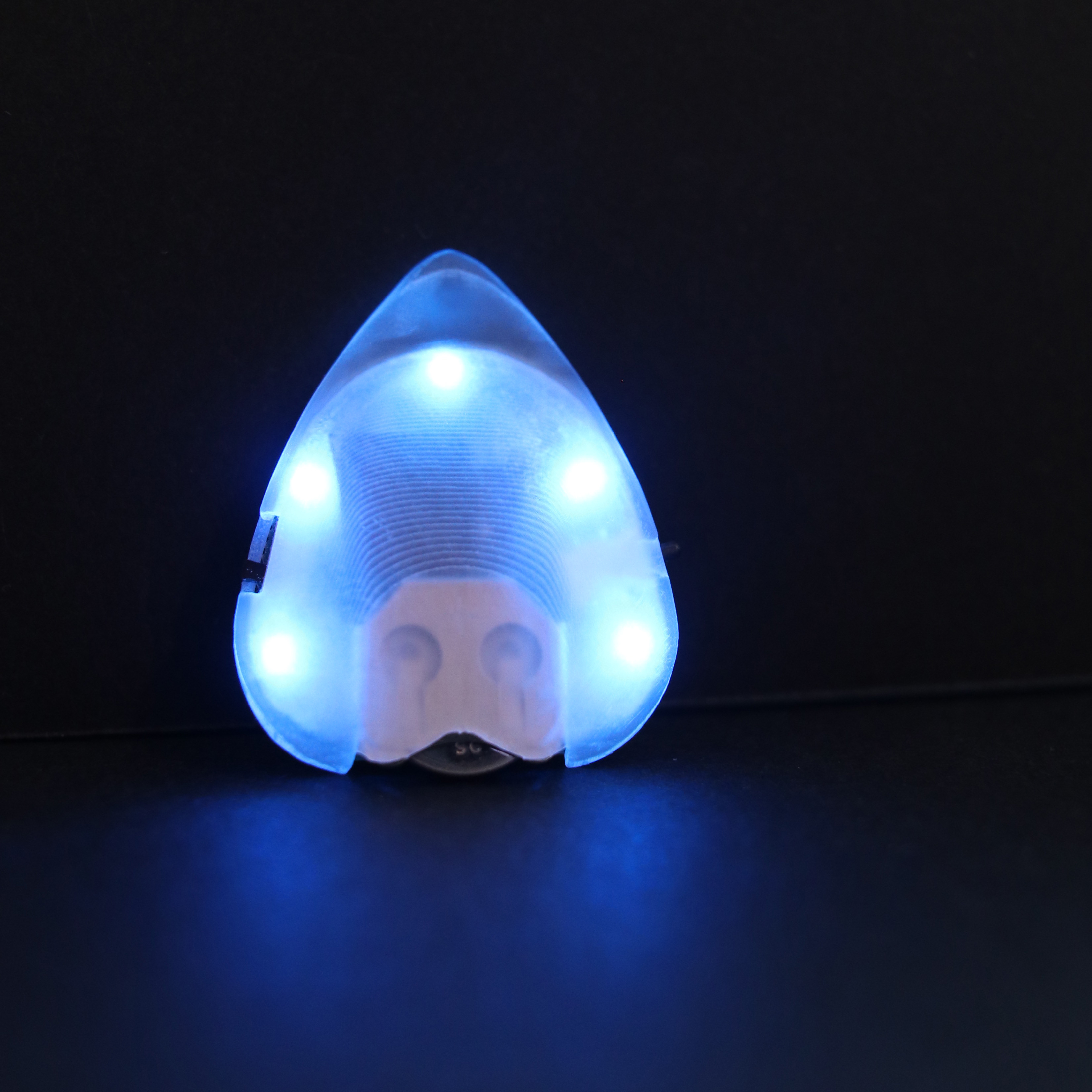 Blue illuminated MagicPick